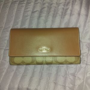 Coach trifold wallet